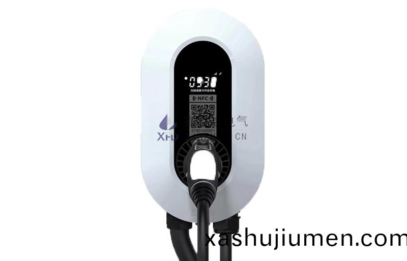 7KW掛壁式智(zhi)能營運(yun)交(jiao)流(liu)充電樁【鑫(xin)富達充電】 7KW掛壁式智能營運交流充電樁【鑫(xin)富達充電】